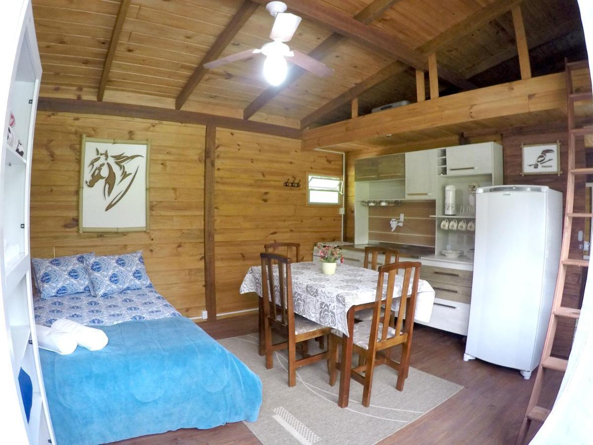 Lodge Ada *